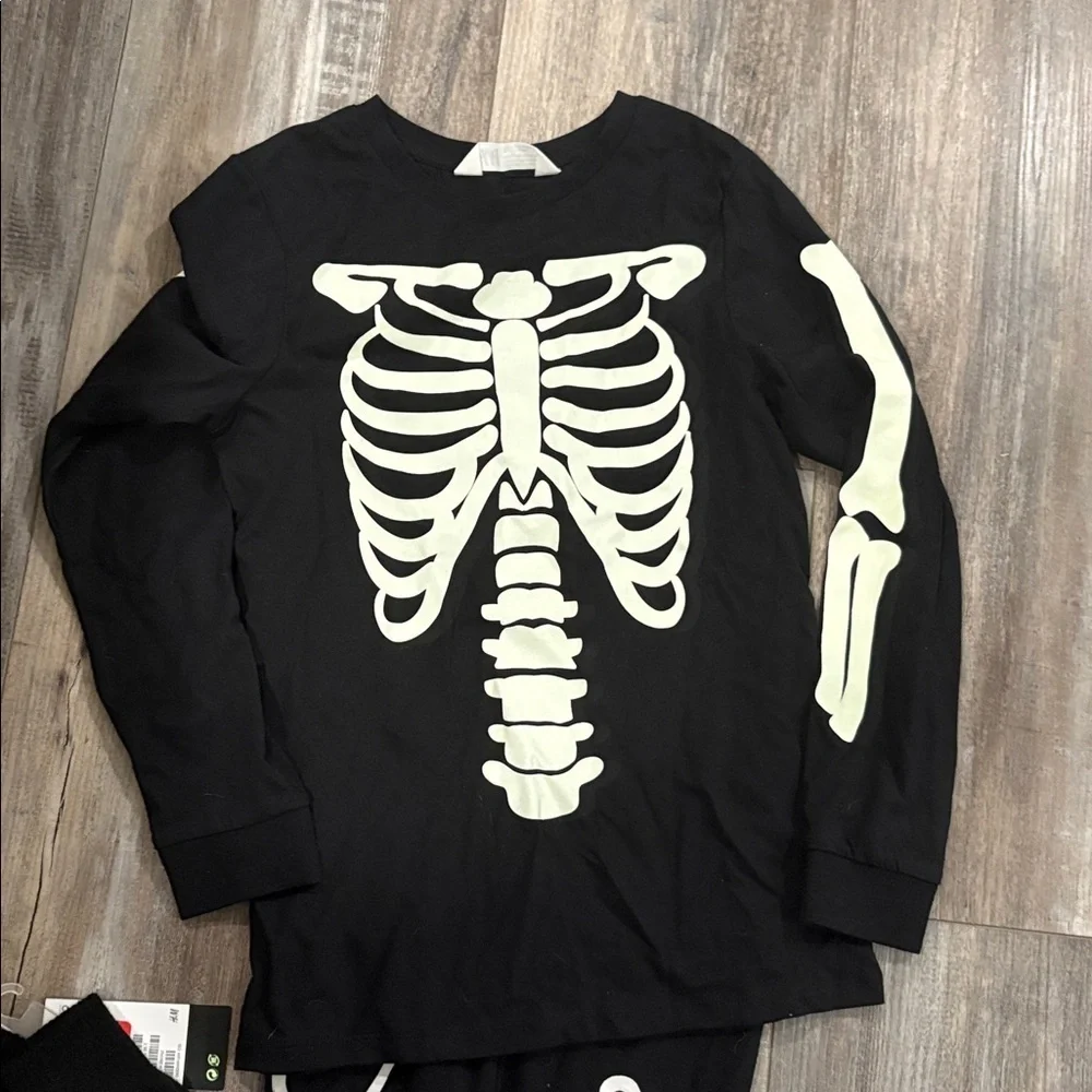 Skeleton pajamas 8-10 NEW mix and match